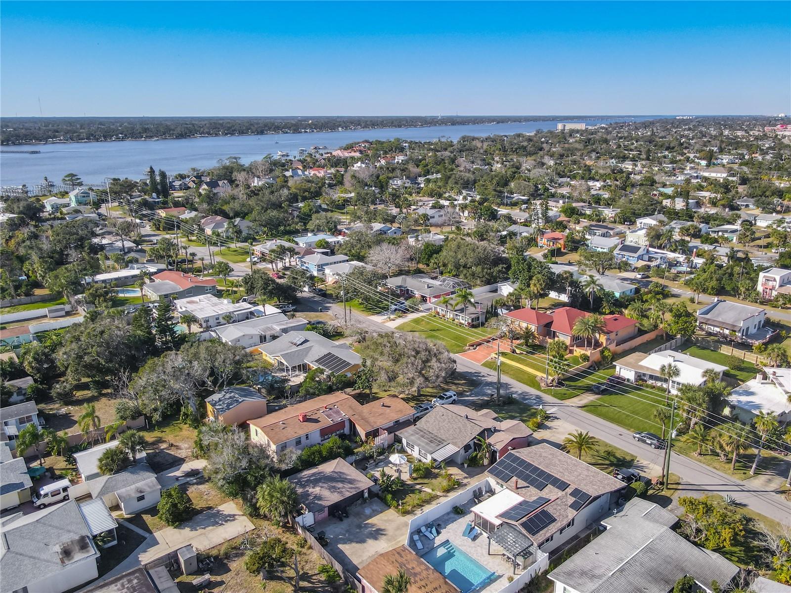 Image 38 of 43 For 340 Zelda Boulevard