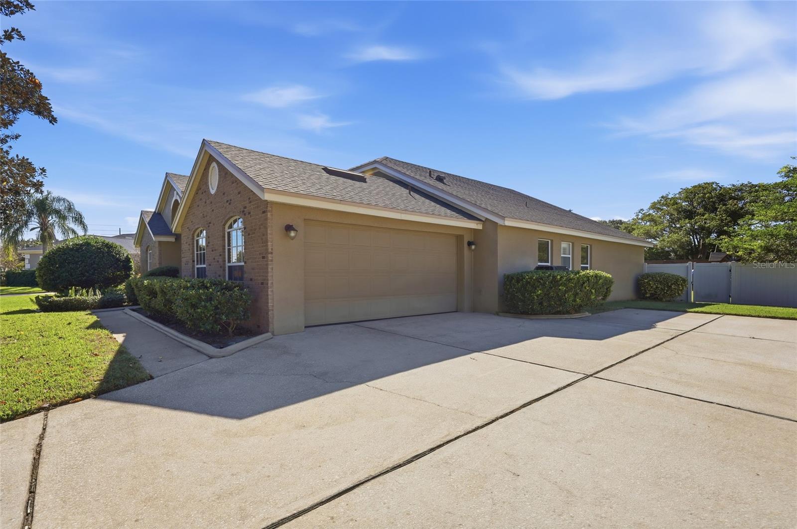 Image 3 of 40 For 6645 Franconia Drive