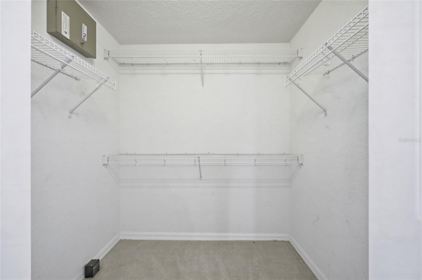 Image 32 of 40 For 6645 Franconia Drive