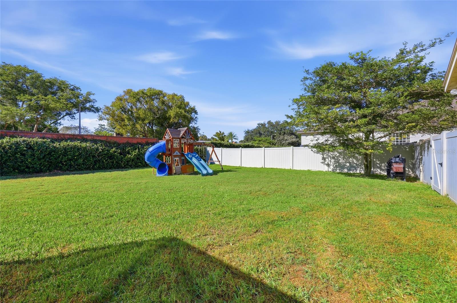 Image 35 of 40 For 6645 Franconia Drive