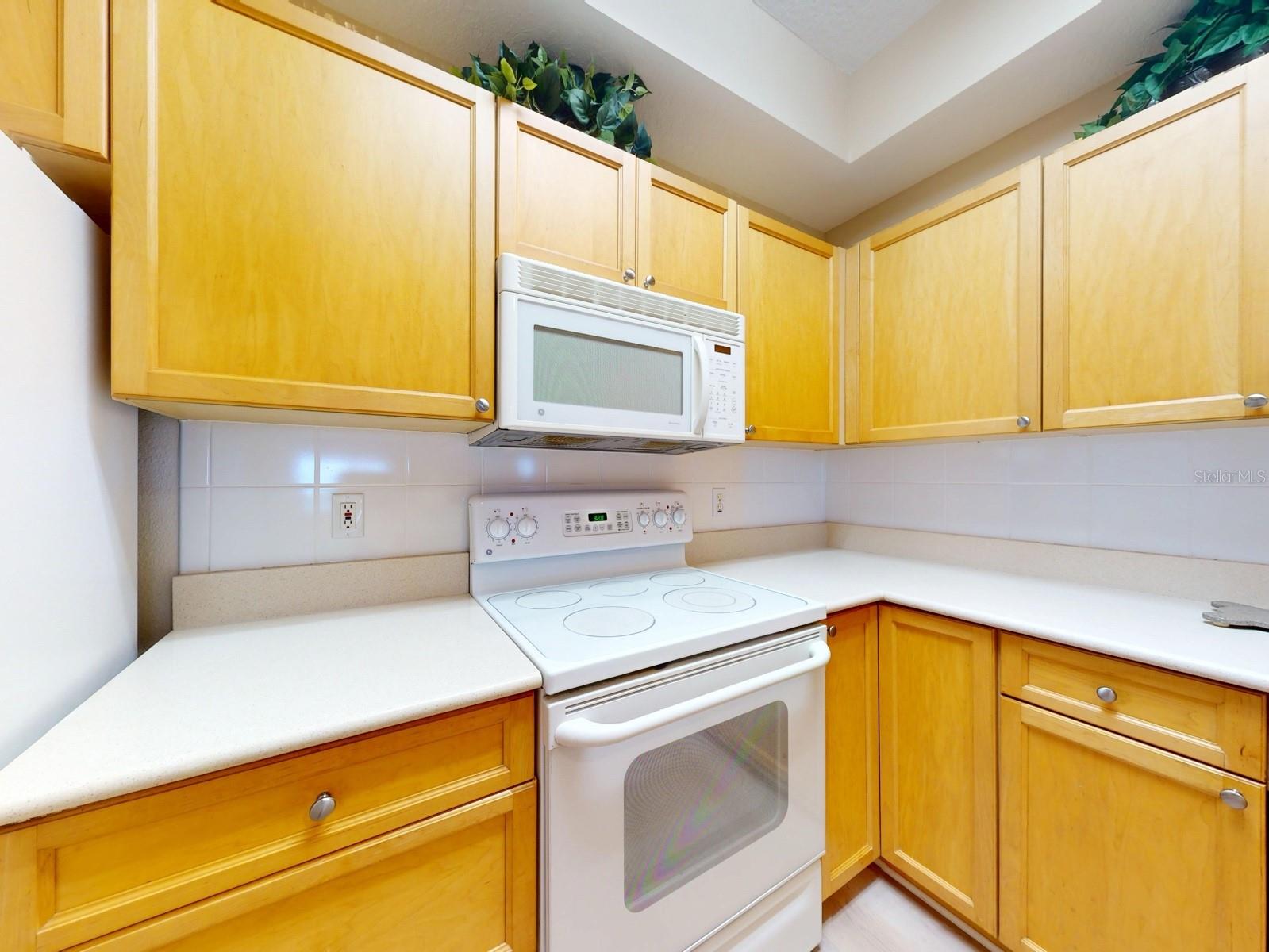 Image 27 of 69 For 5300 Atlantic Avenue 4-503