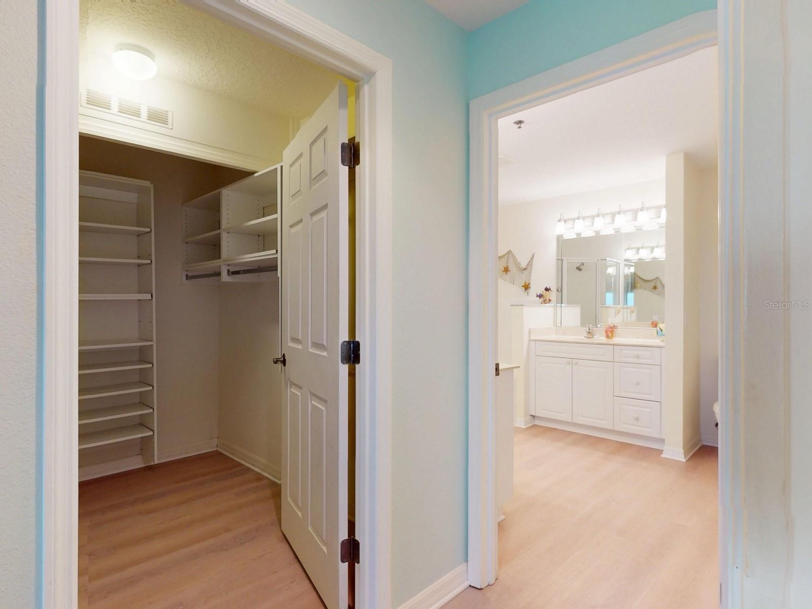 Image 42 of 69 For 5300 Atlantic Avenue 4-503