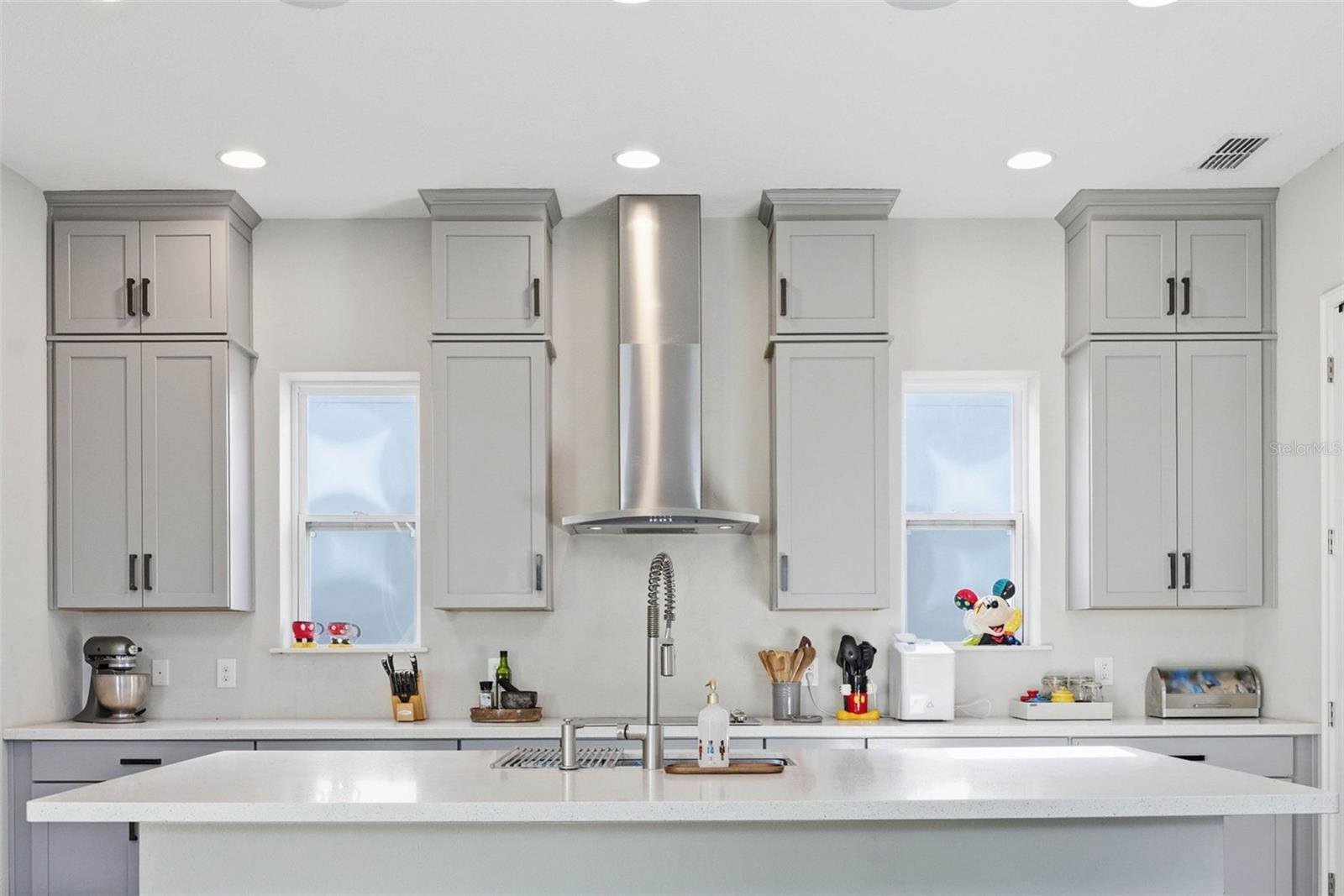 Image 21 of 71 For 8266 Nemours Parkway