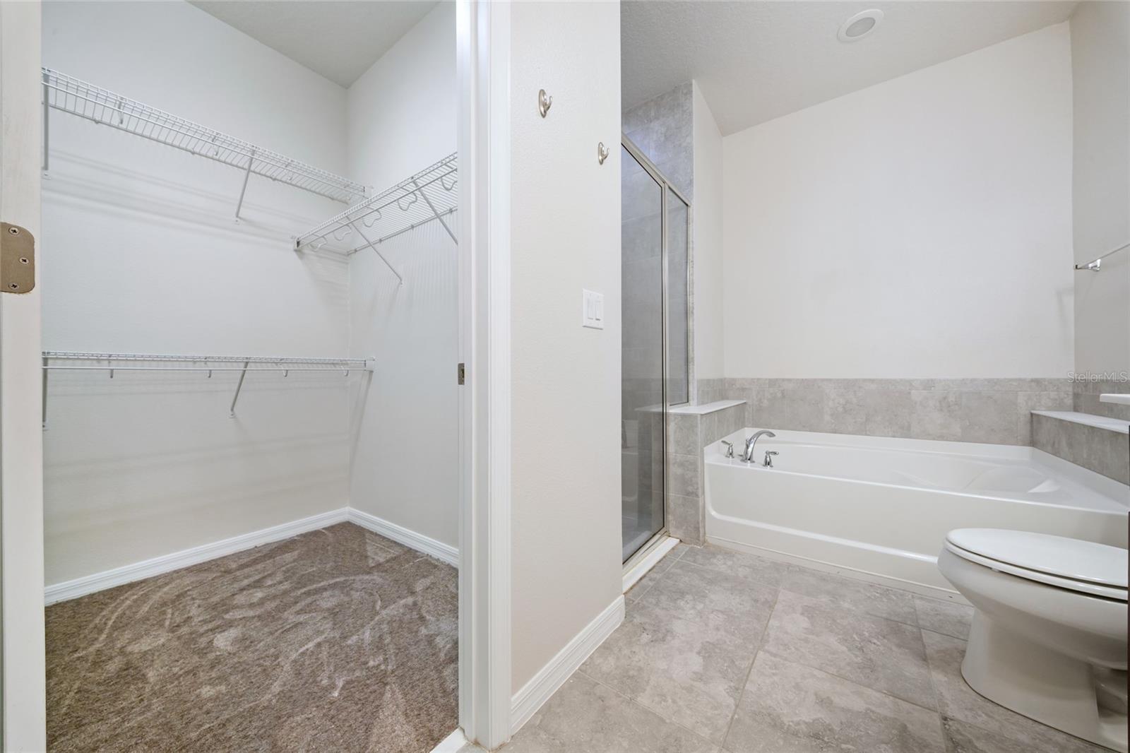 Image 25 of 46 For 2481 Toscolona Drive