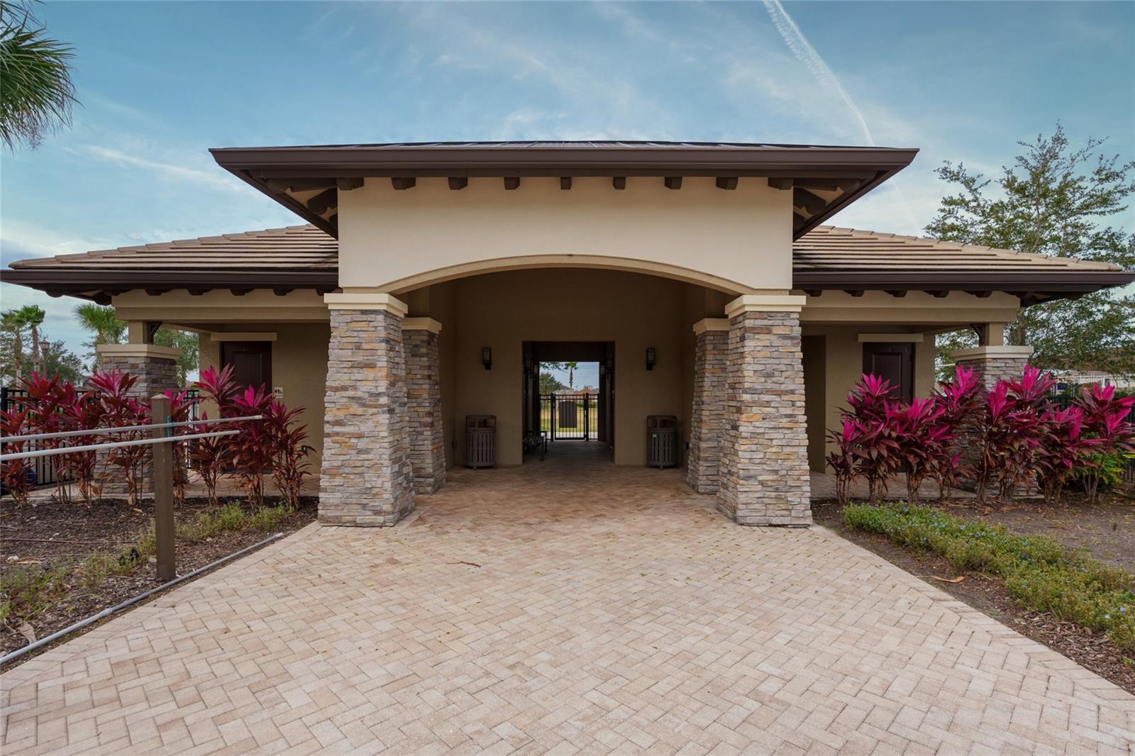 Image 34 of 46 For 2481 Toscolona Drive