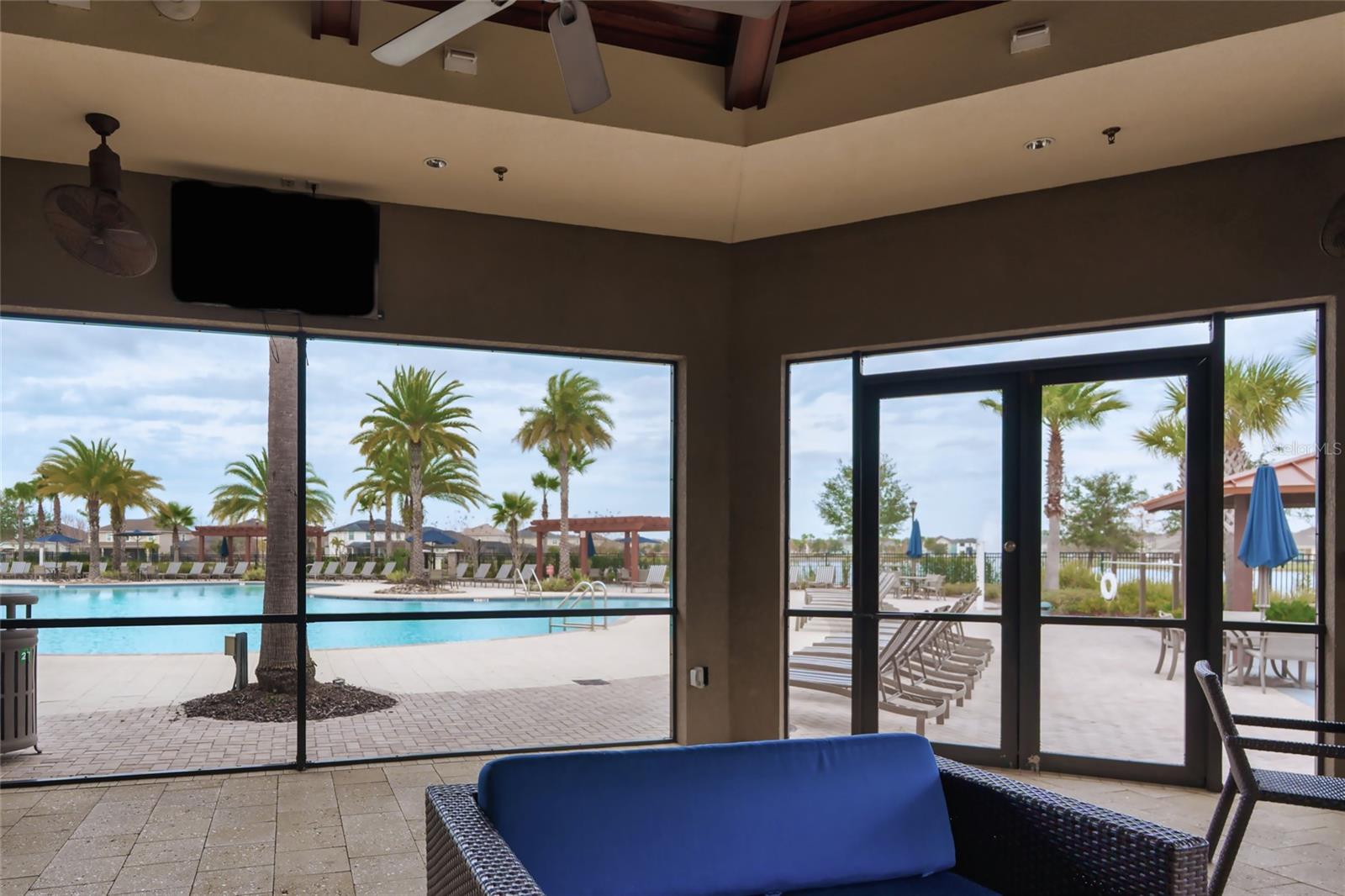 Image 39 of 46 For 2481 Toscolona Drive