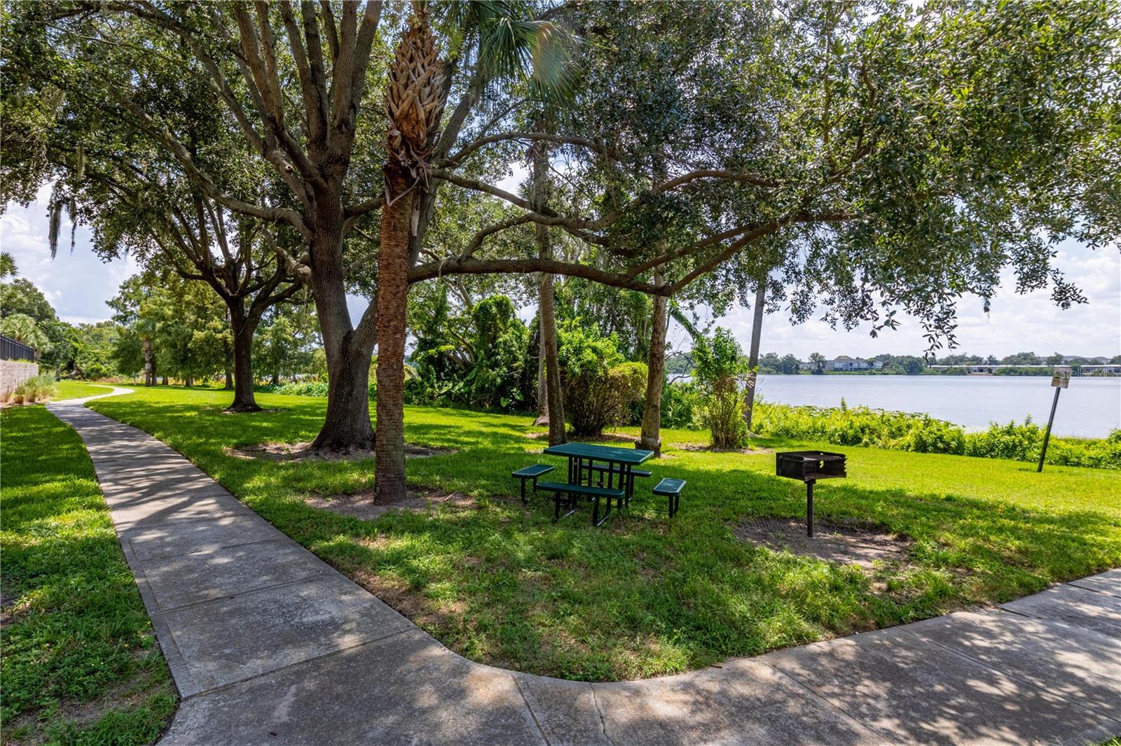 Image 13 of 30 For 1275 Lake Shadow Circle 13107