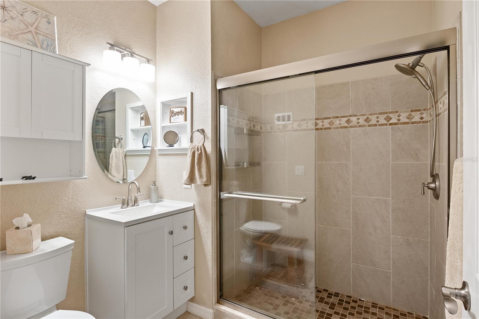 Image 7 of 30 For 1275 Lake Shadow Circle 13107