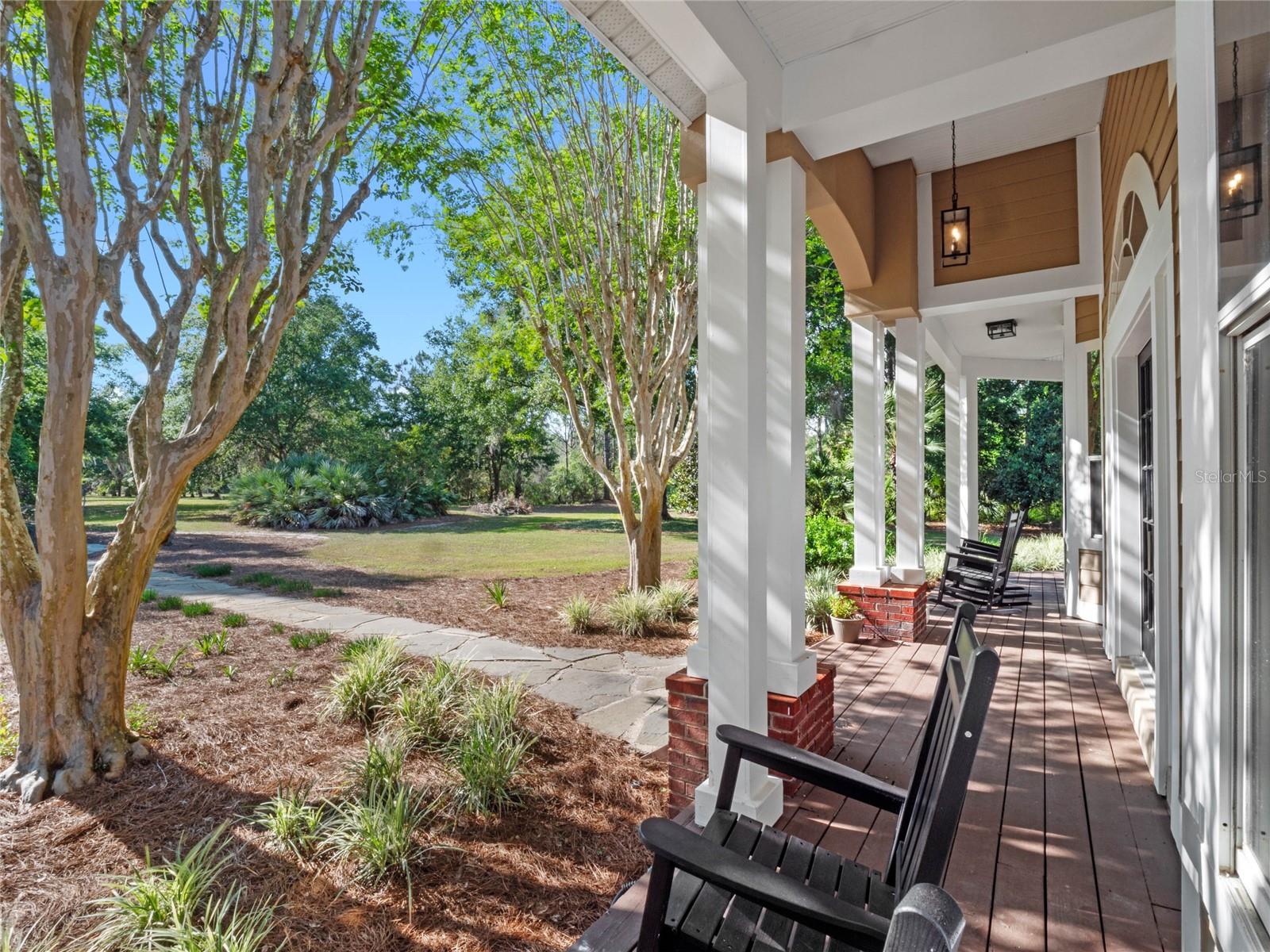 Image 11 of 67 For 6037 Lake Erie Road