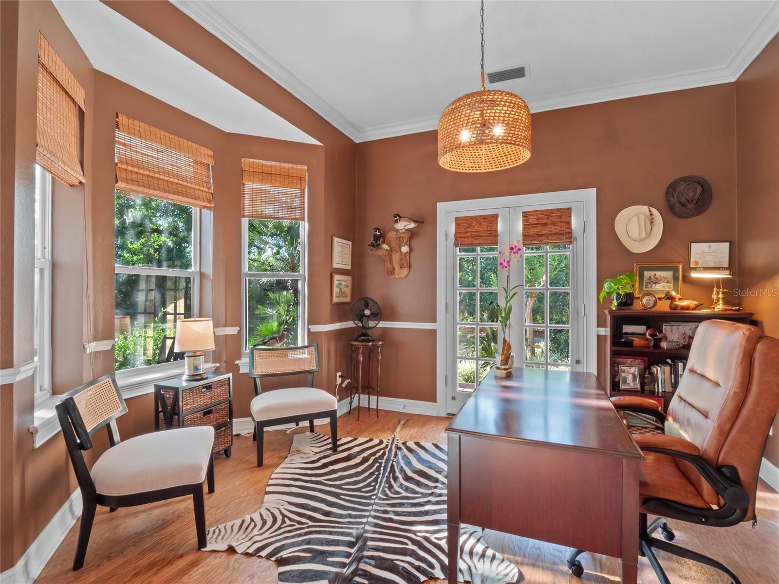 Image 14 of 67 For 6037 Lake Erie Road