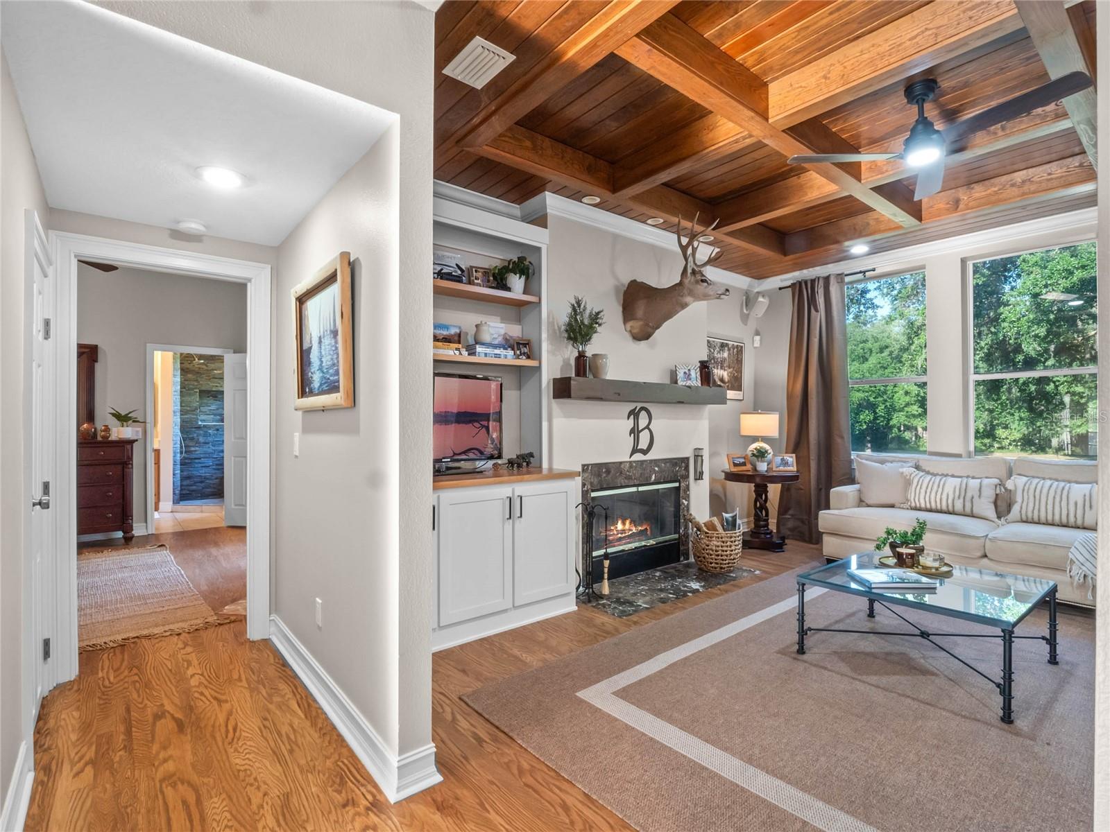 Image 30 of 67 For 6037 Lake Erie Road