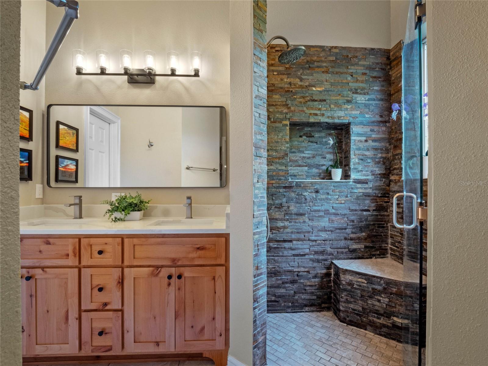 Image 33 of 67 For 6037 Lake Erie Road