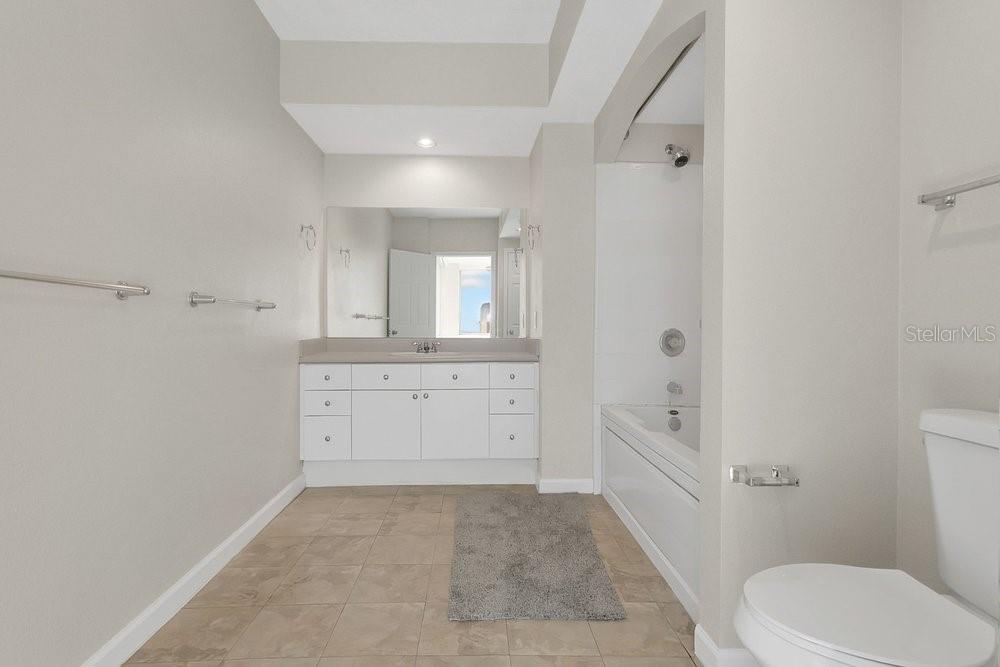 Listing photo id 17 for 322 Central Boulevard 1910