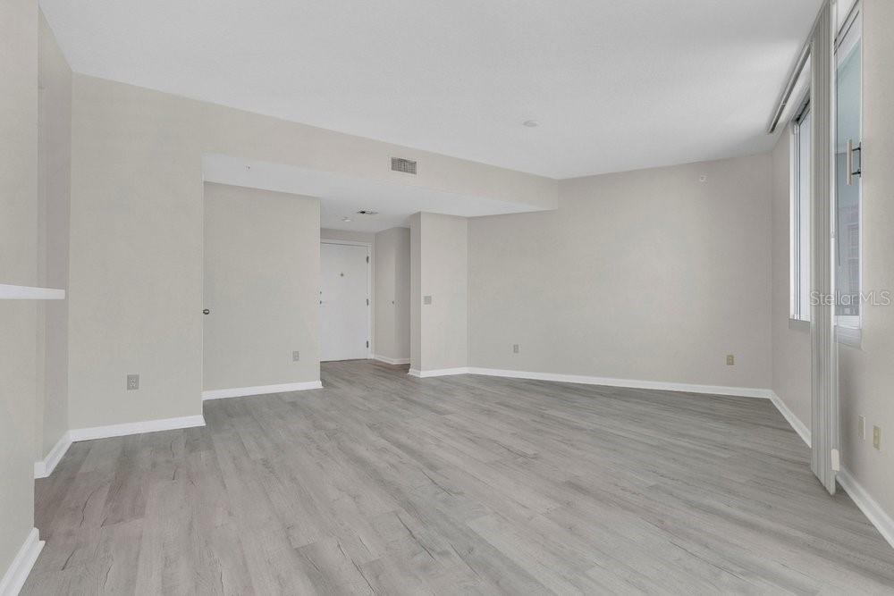 Listing photo id 2 for 322 Central Boulevard 1910