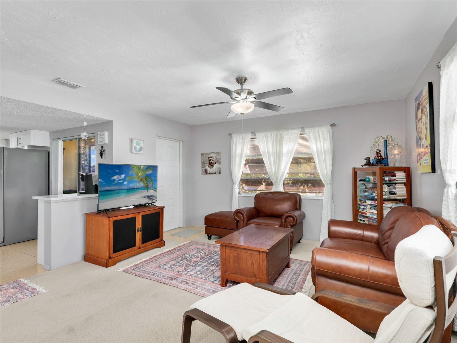 Image 10 of 37 For 4021 19th Avenue 201