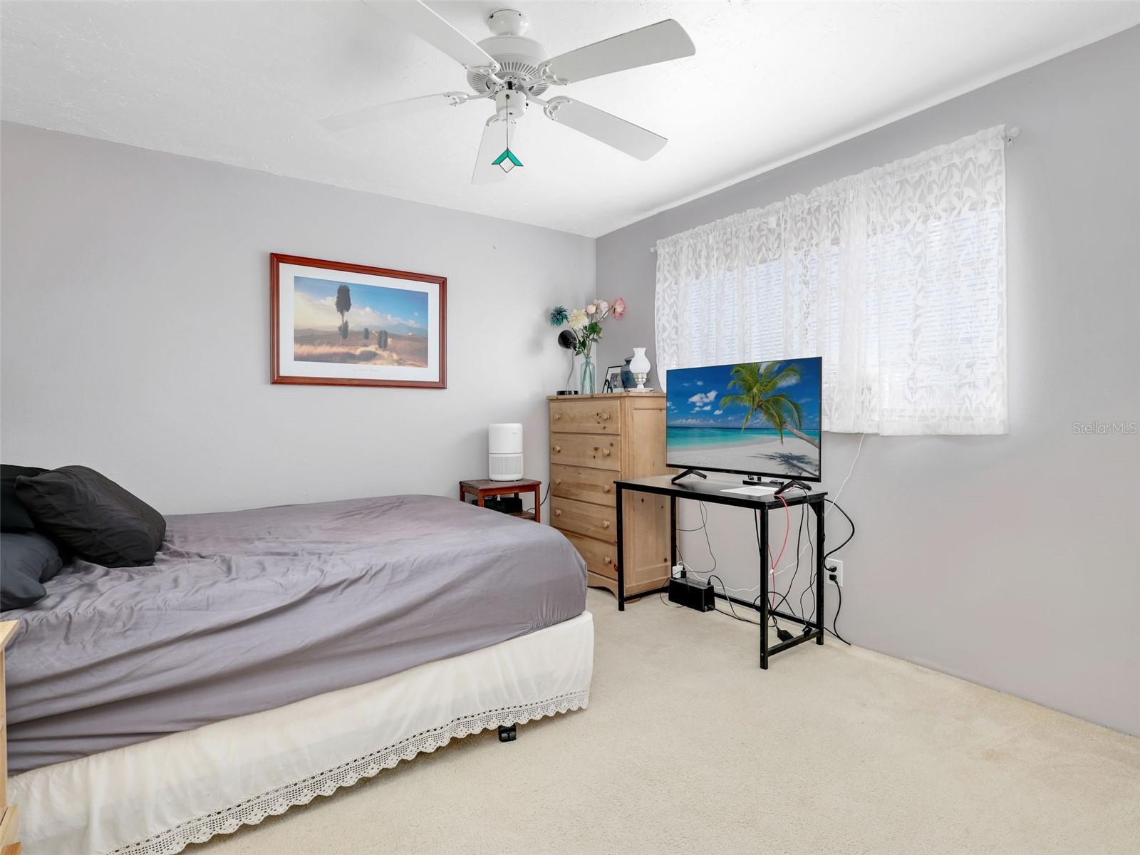 Image 19 of 37 For 4021 19th Avenue 201