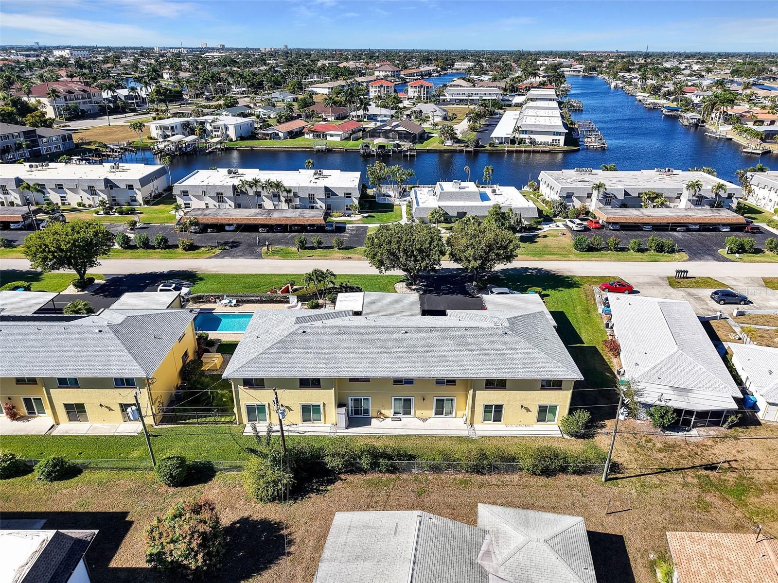 Image 30 of 37 For 4021 19th Avenue 201