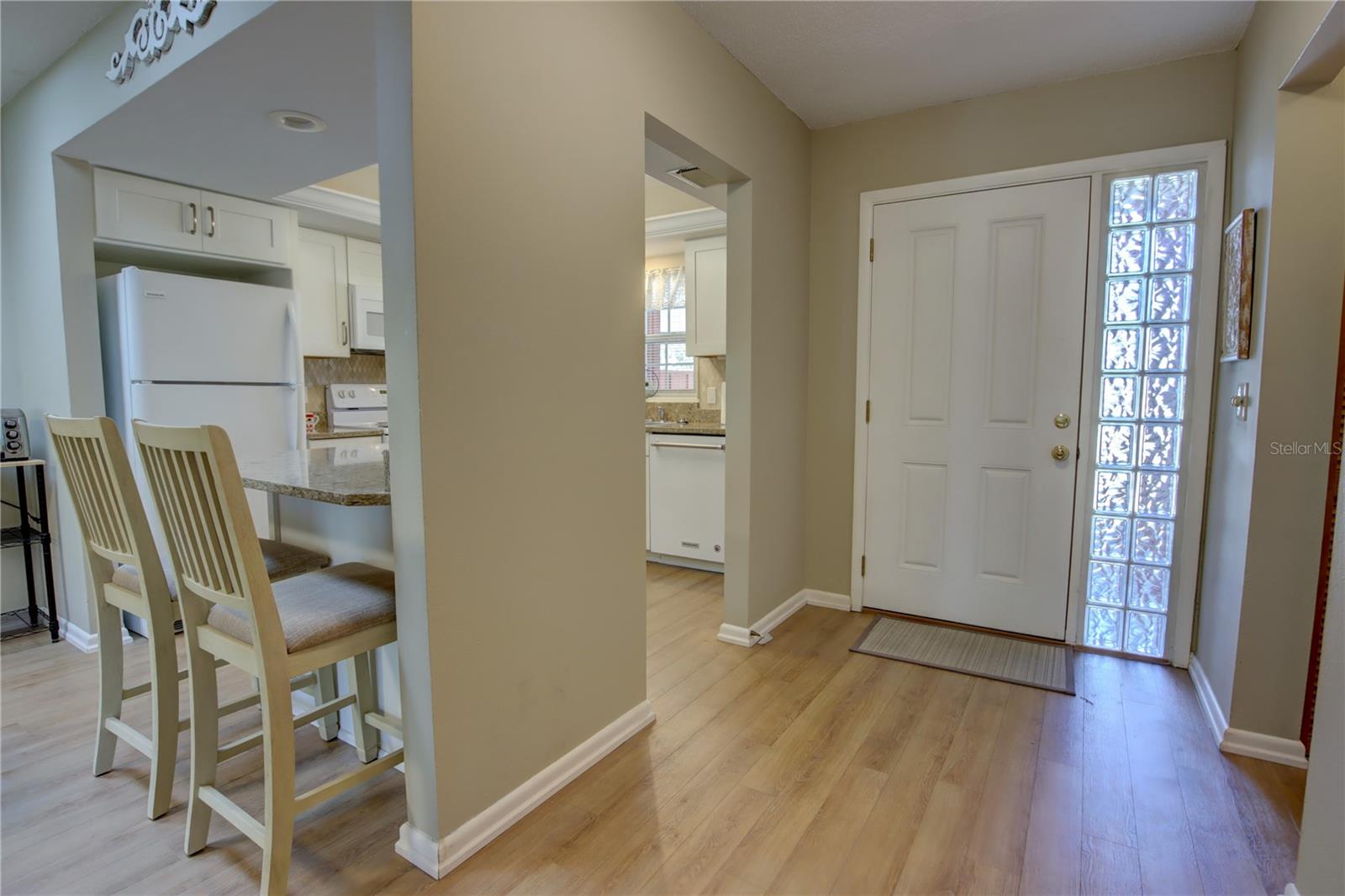 Image 10 of 37 For 1147 Harbour Point Drive