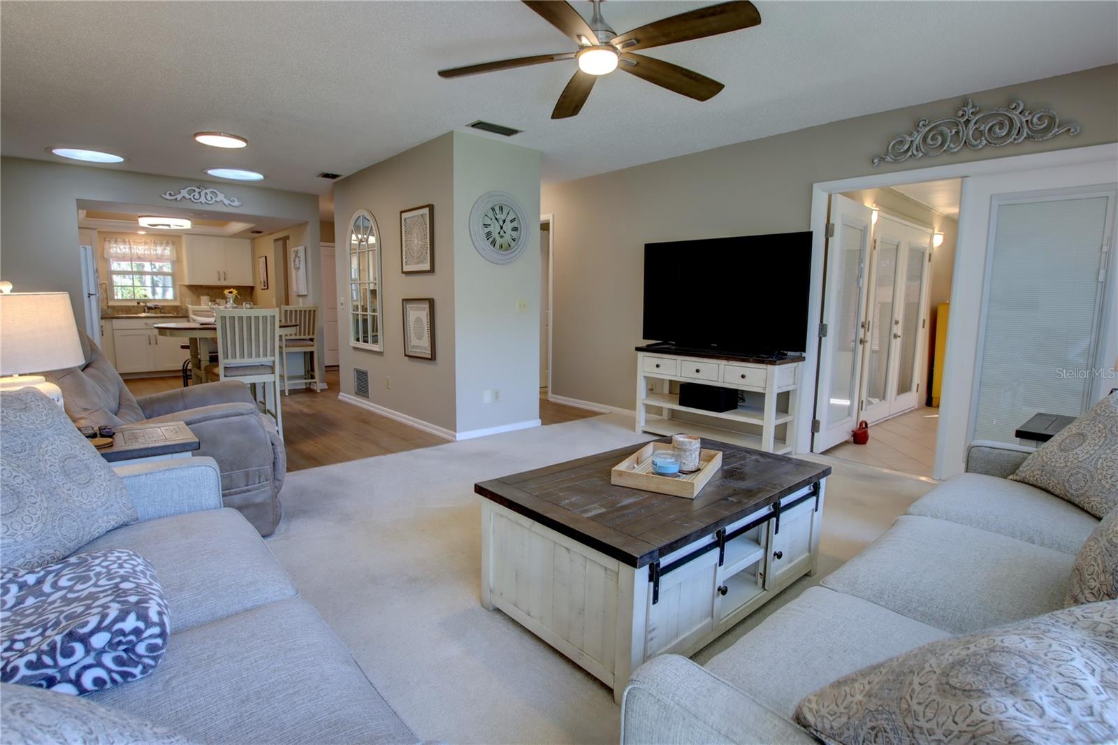 Image 22 of 37 For 1147 Harbour Point Drive