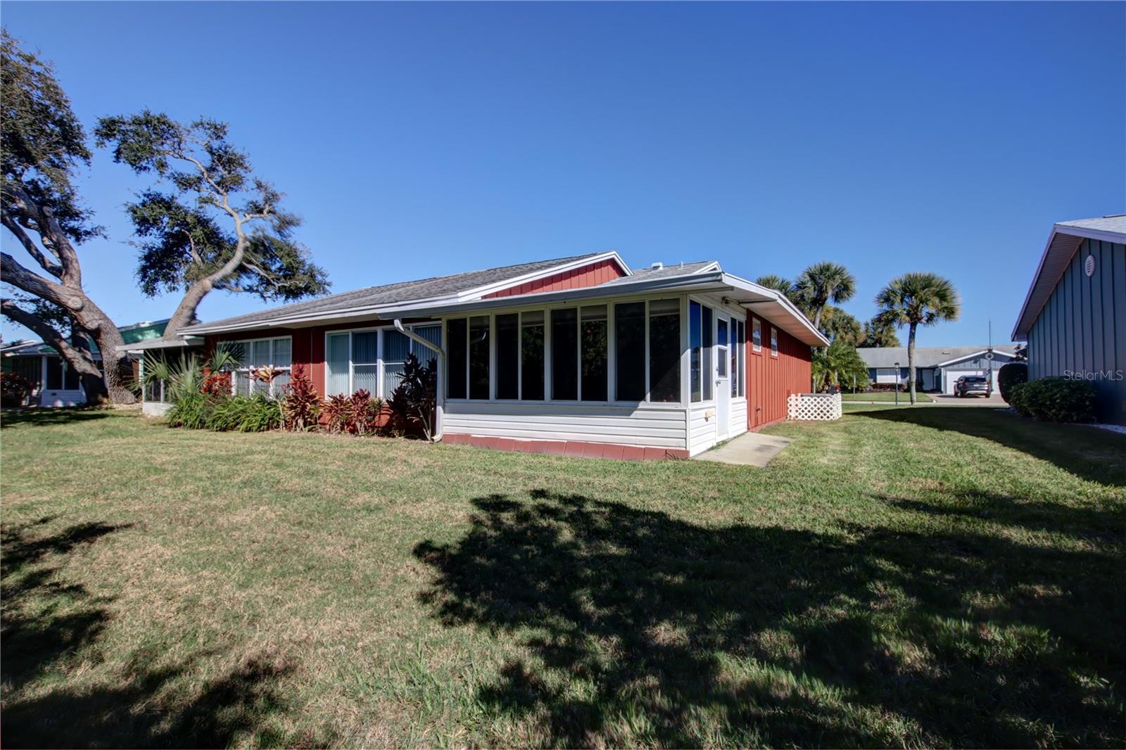 Image 35 of 37 For 1147 Harbour Point Drive