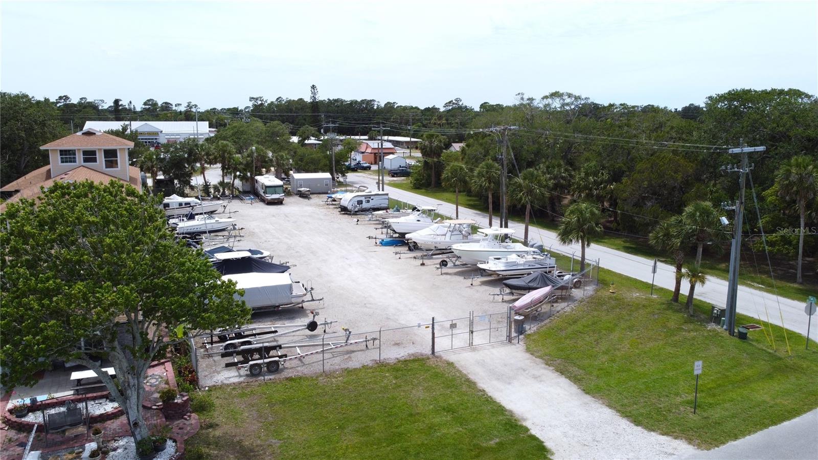 Image 6 of 37 For 1147 Harbour Point Drive