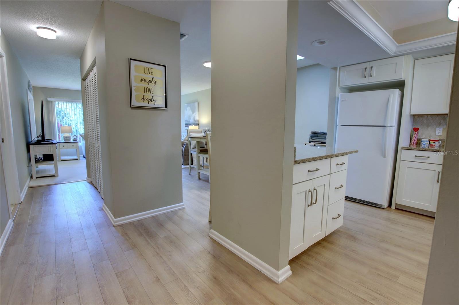 Image 9 of 37 For 1147 Harbour Point Drive