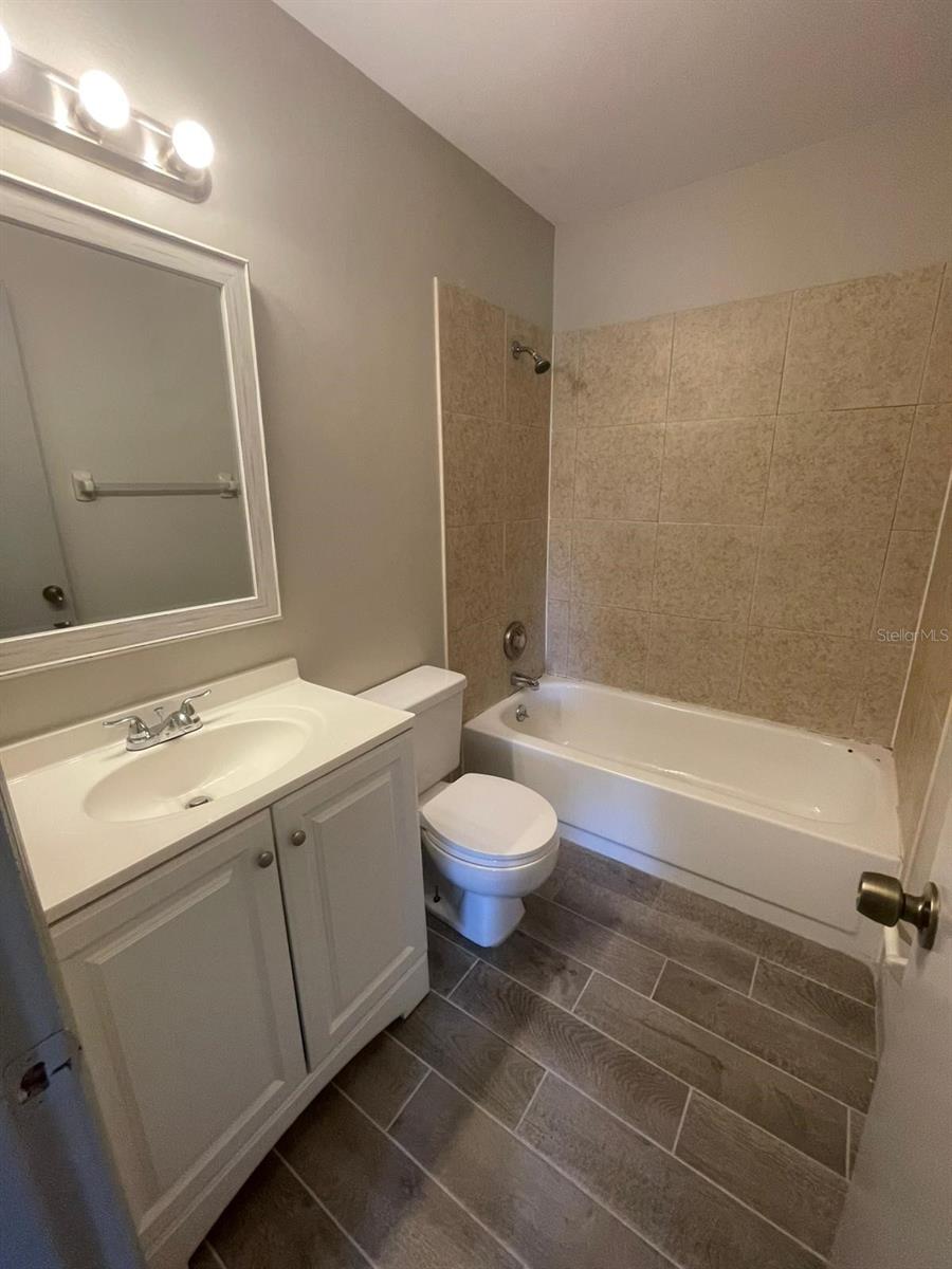 Image 29 of 32 For 510 Beechwood Avenue