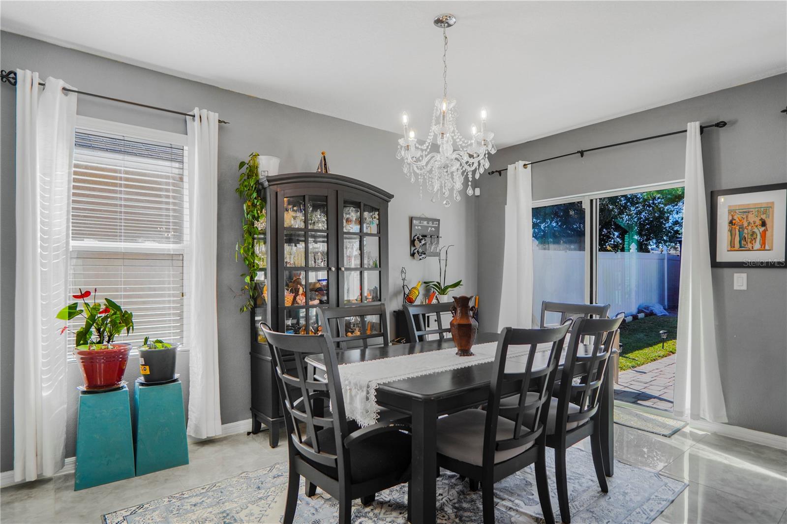 Image 11 of 34 For 521 Nova Drive