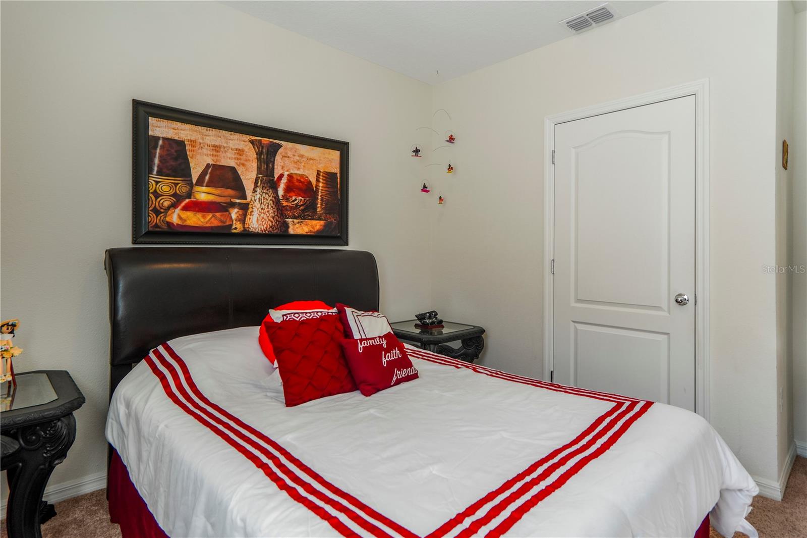 Image 20 of 34 For 521 Nova Drive