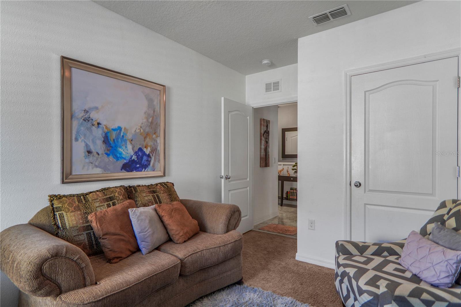 Image 23 of 34 For 521 Nova Drive