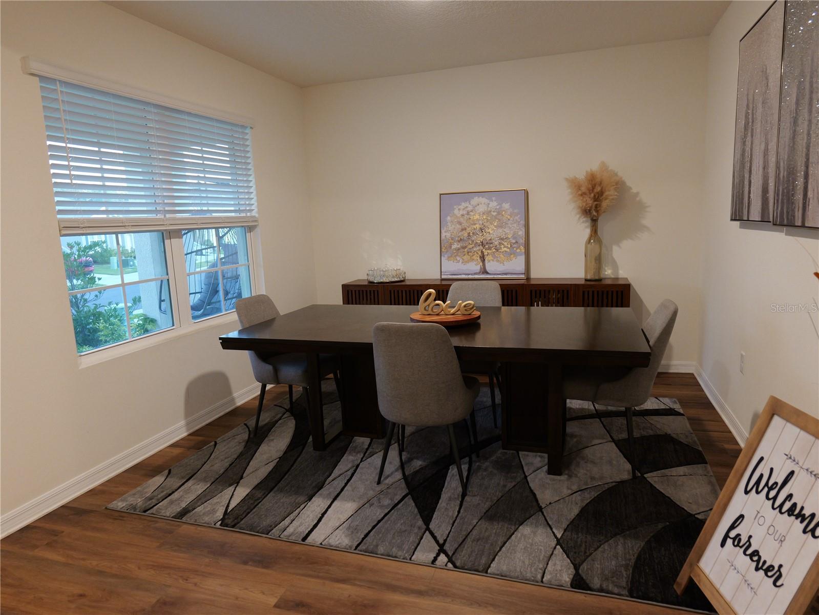 Image 8 of 58 For 3462 Islewood Court