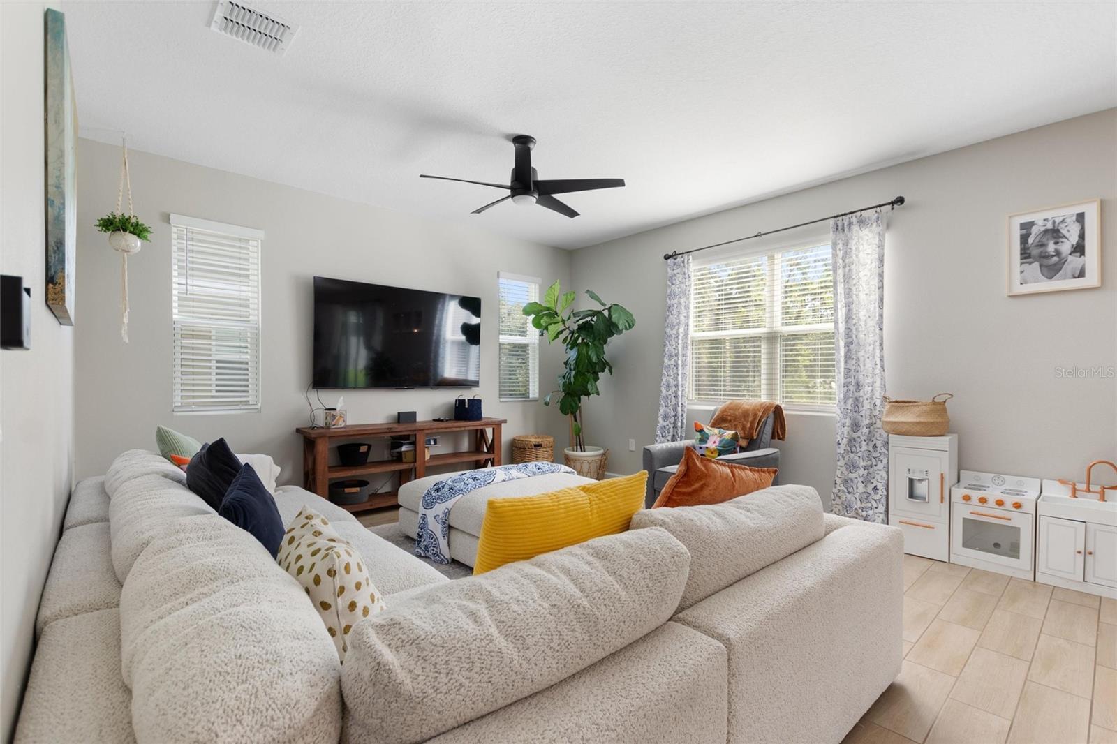 Image 12 of 75 For 2994 Gavin Sky Drive