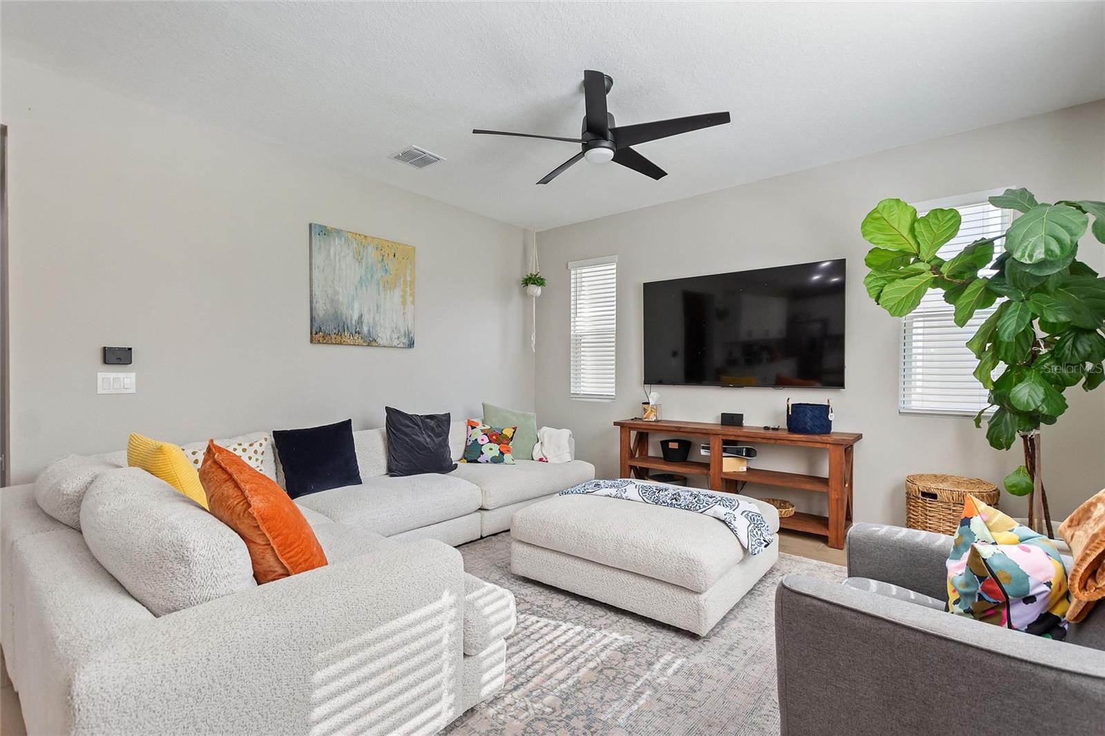 Image 14 of 75 For 2994 Gavin Sky Drive