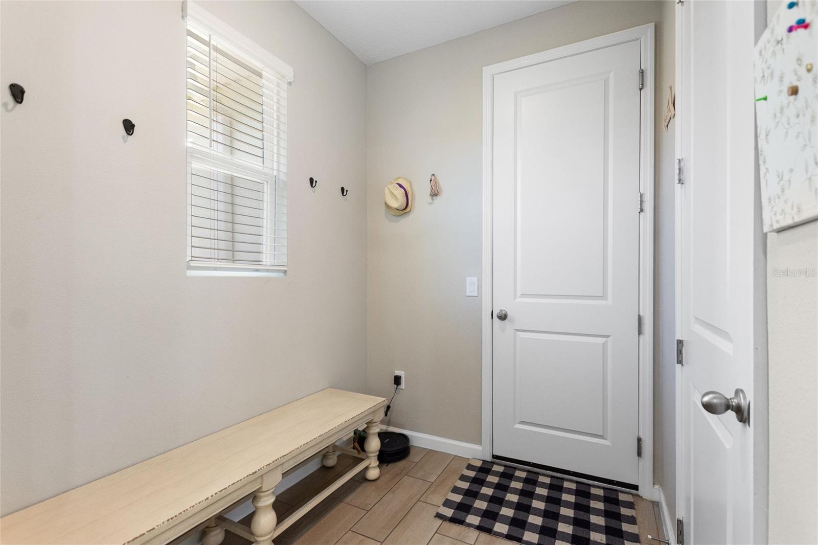 Image 24 of 75 For 2994 Gavin Sky Drive