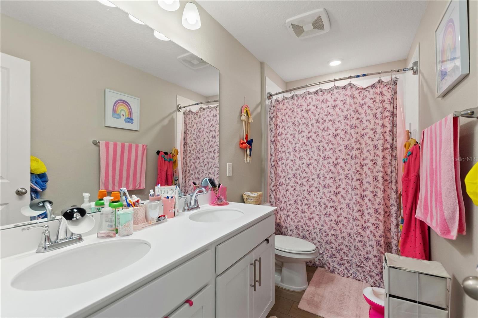 Image 28 of 75 For 2994 Gavin Sky Drive