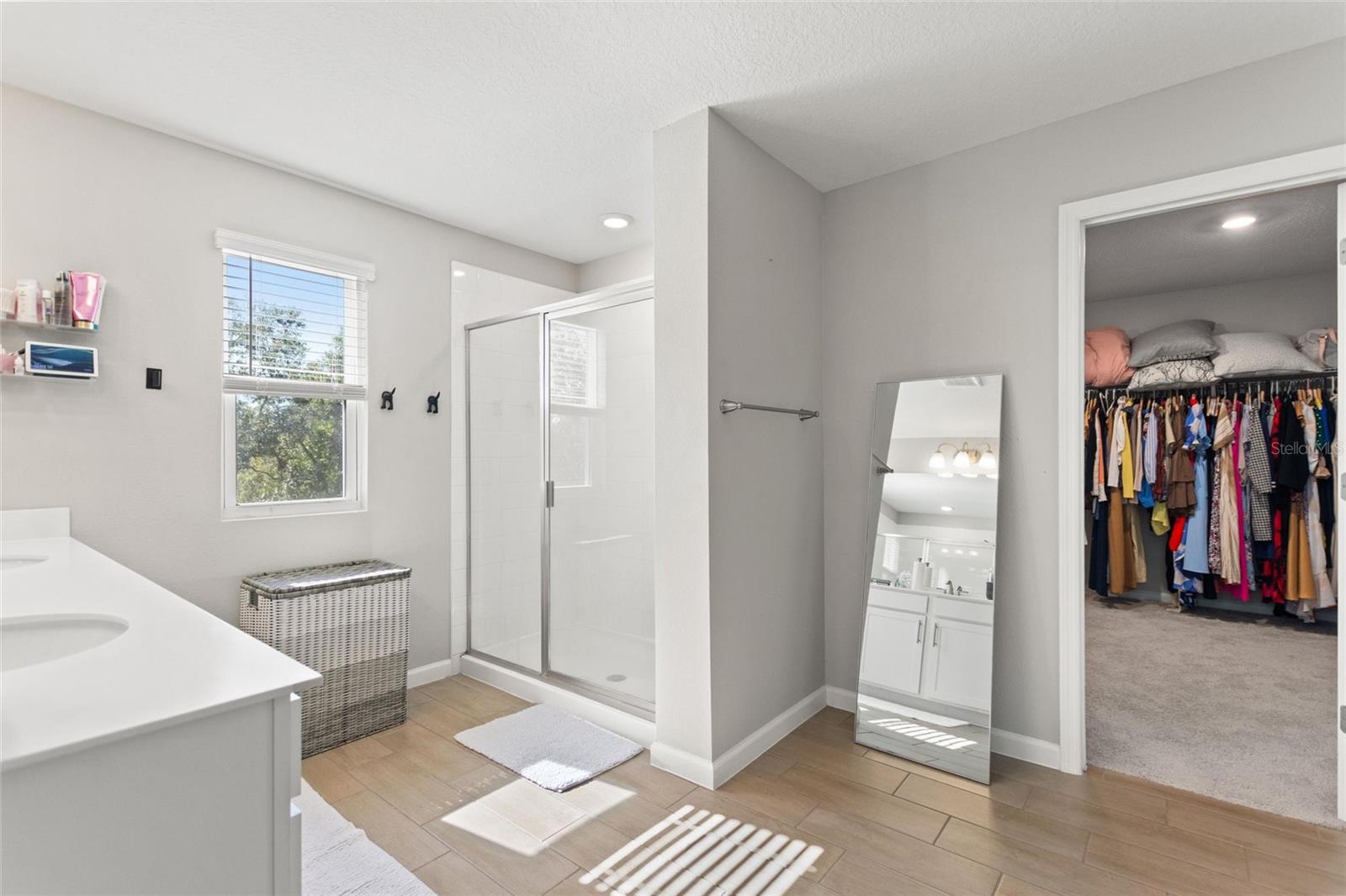 Image 39 of 75 For 2994 Gavin Sky Drive