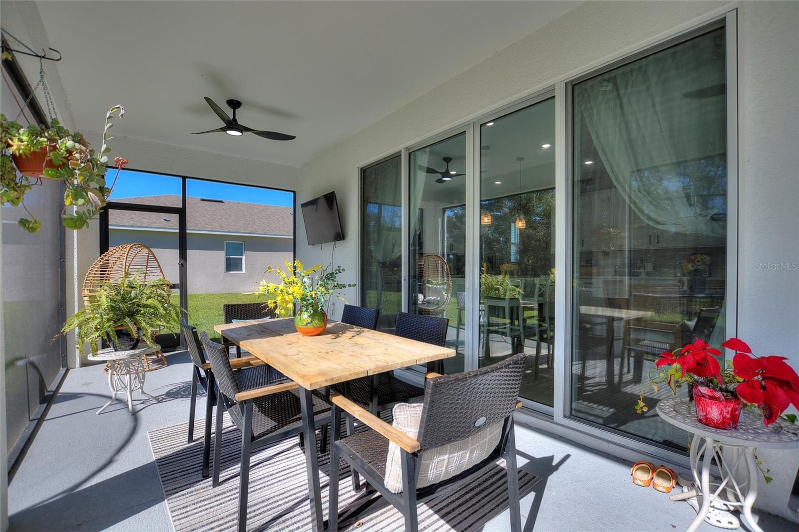 Image 4 of 75 For 2994 Gavin Sky Drive