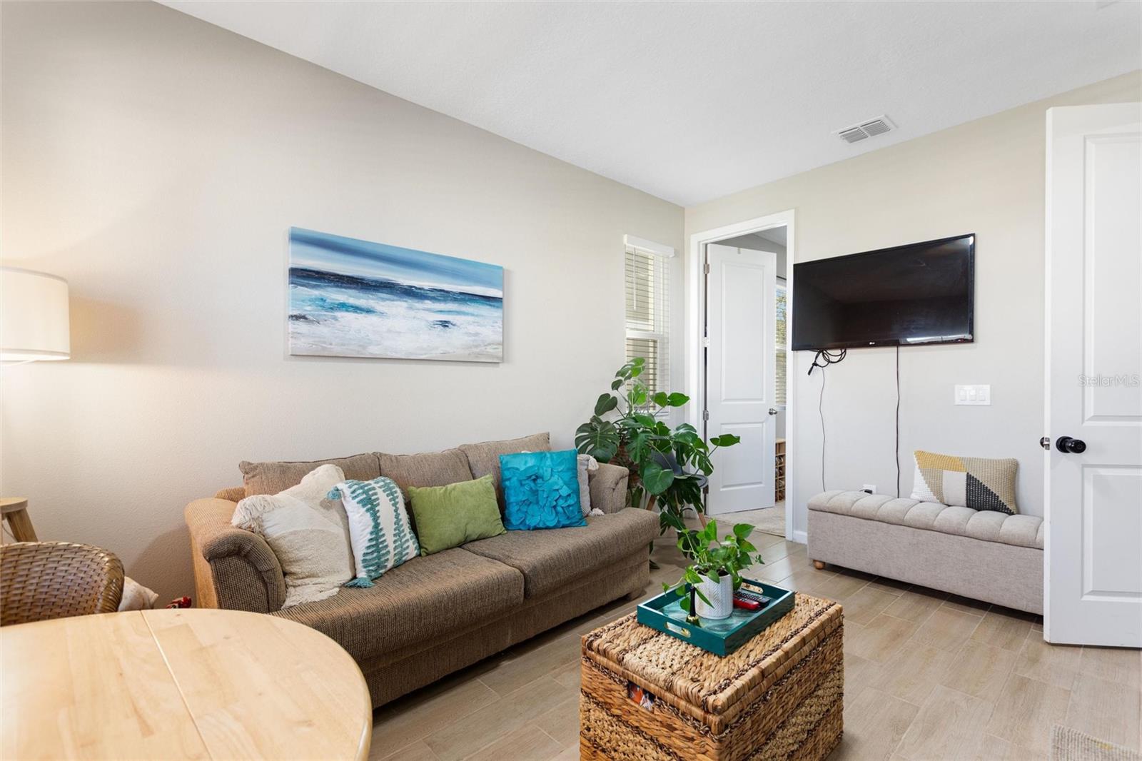 Image 8 of 75 For 2994 Gavin Sky Drive