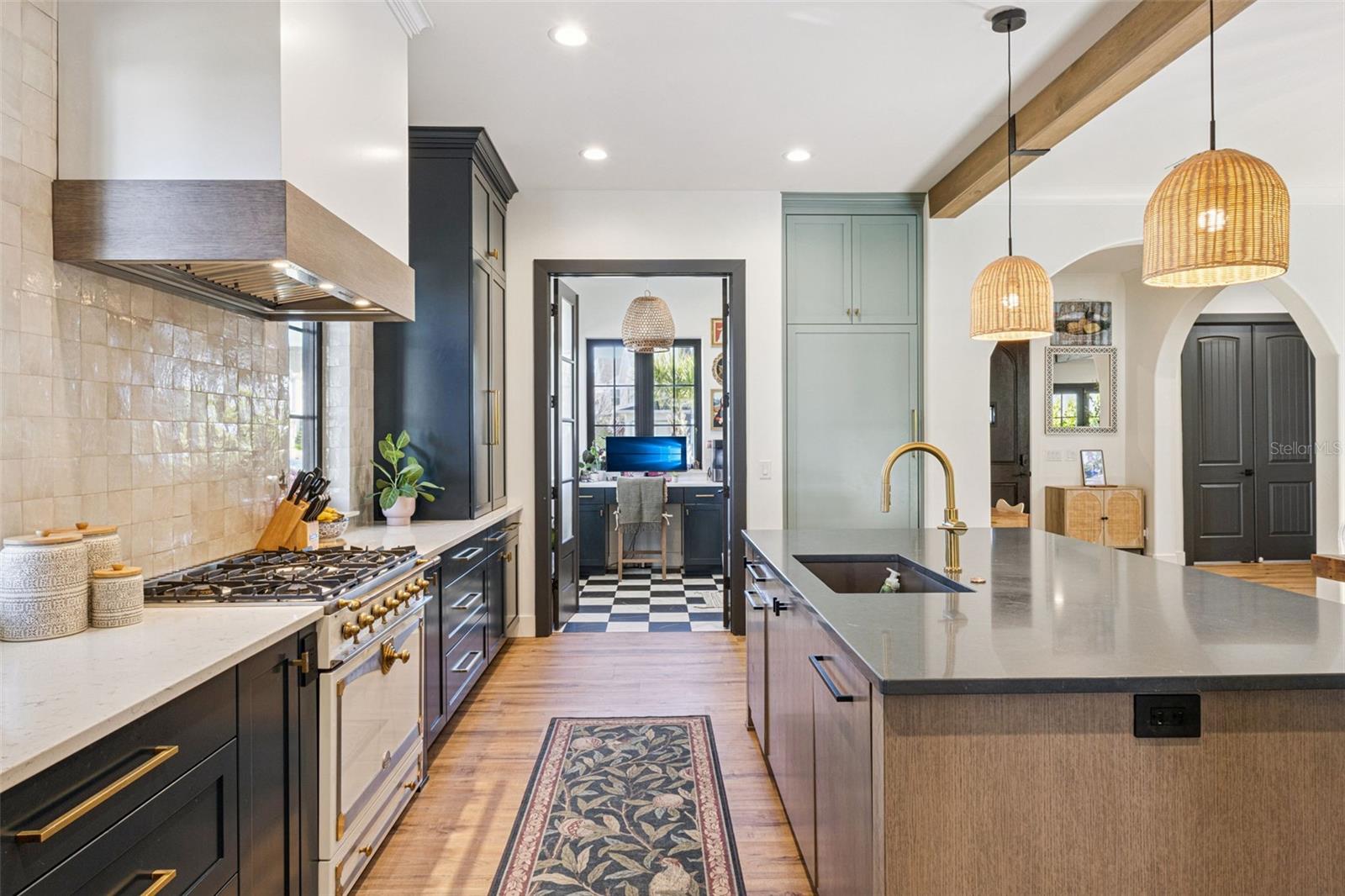 Image 11 of 39 For 1127 Celadon Street