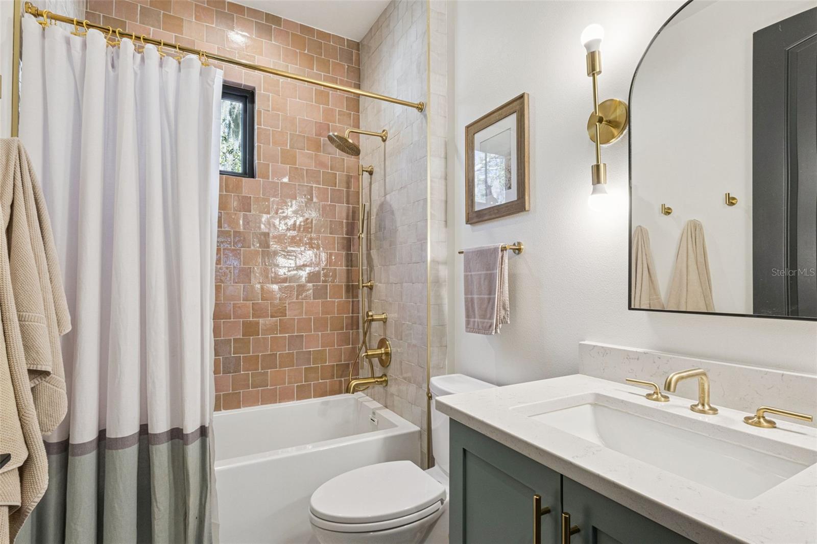 Image 29 of 39 For 1127 Celadon Street