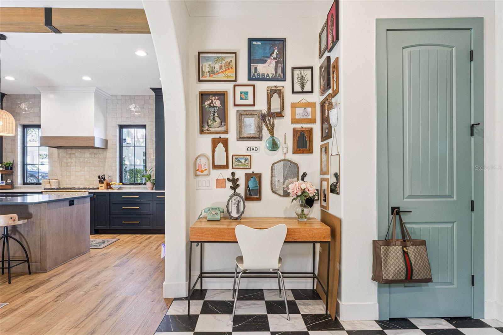 Image 3 of 39 For 1127 Celadon Street