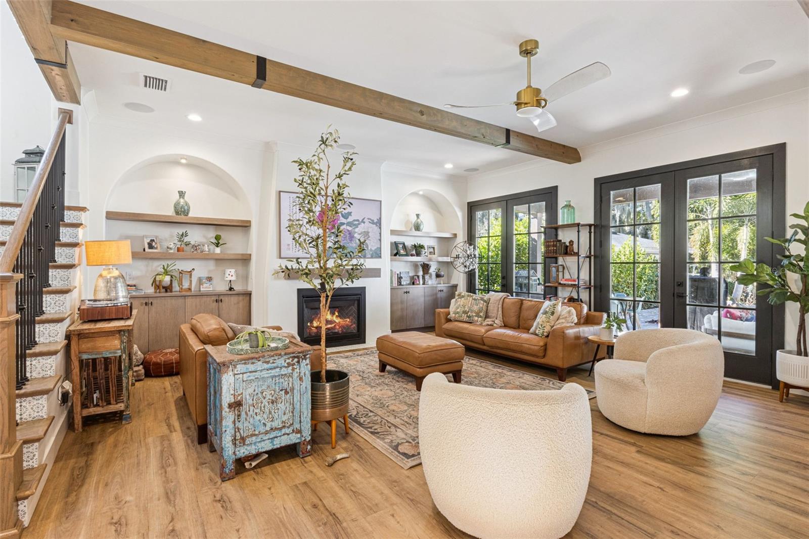 Image 5 of 39 For 1127 Celadon Street