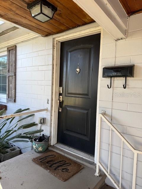 Image 24 of 25 For 736 Essex Place