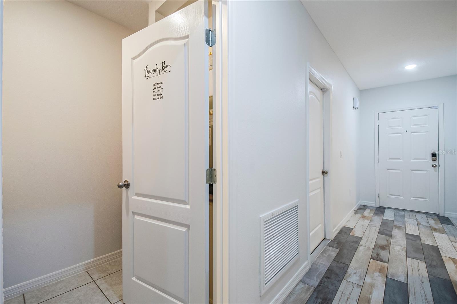 Image 23 of 43 For 328 Hibiscus Drive