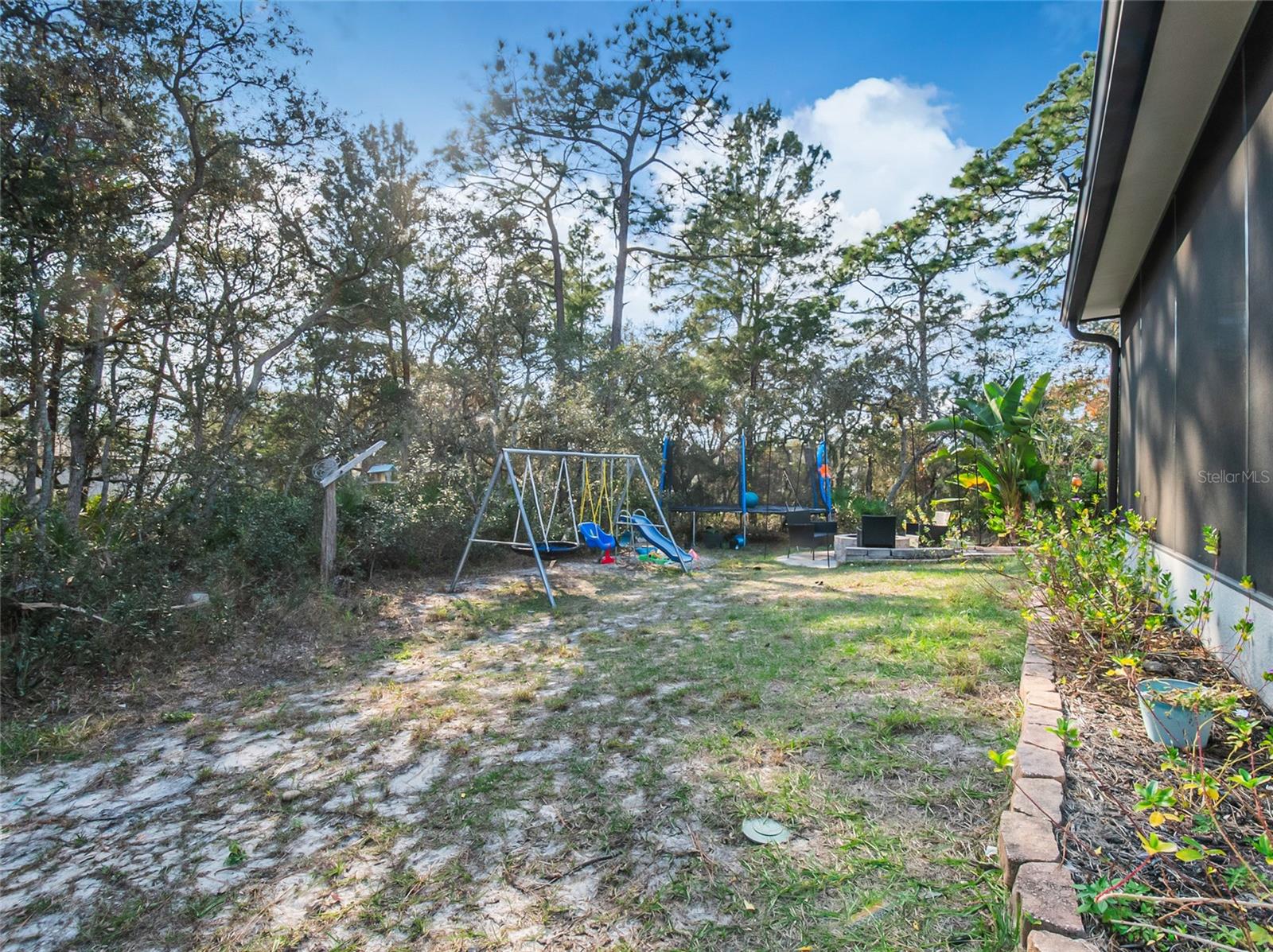 Image 37 of 43 For 328 Hibiscus Drive