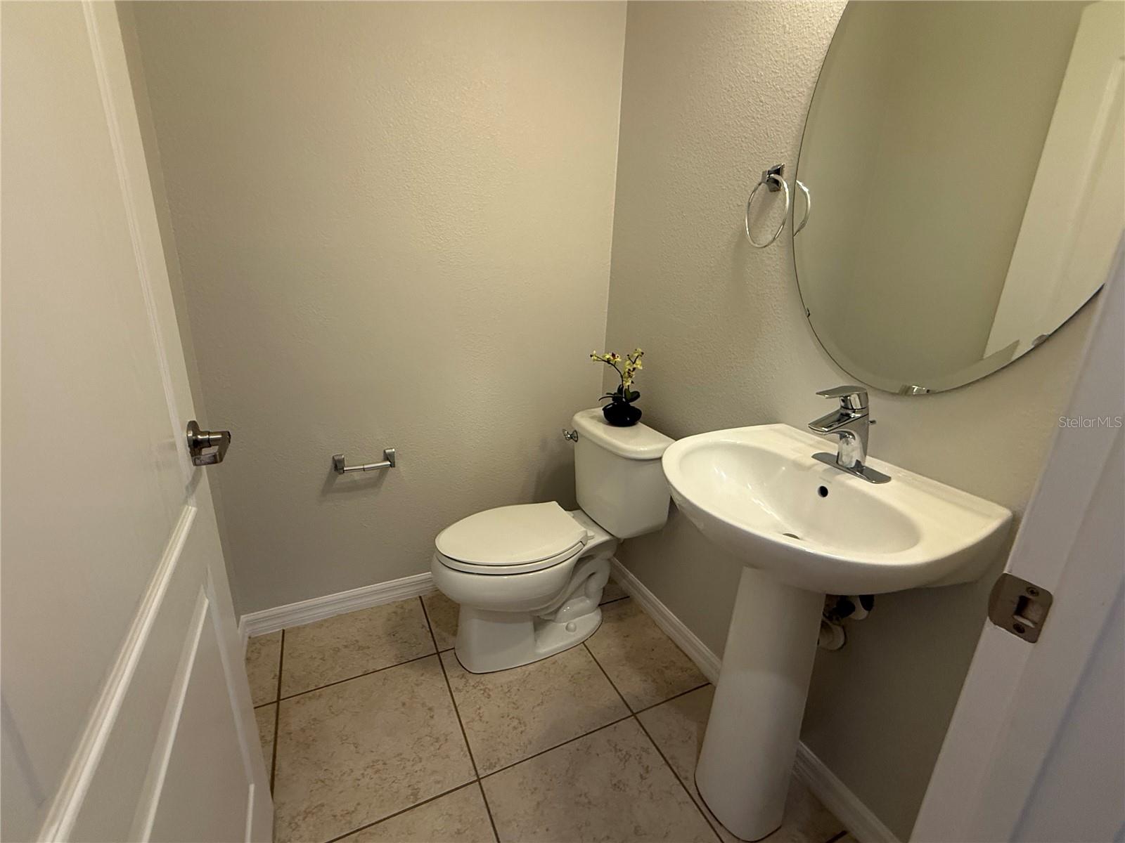 Image 10 of 33 For 7613 Sutherton Lane