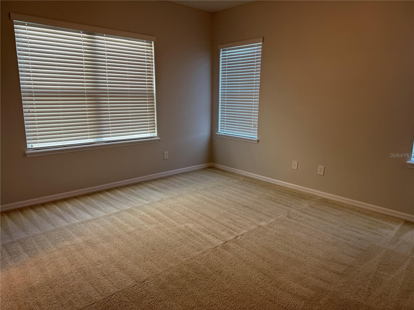 Image 24 of 33 For 7613 Sutherton Lane