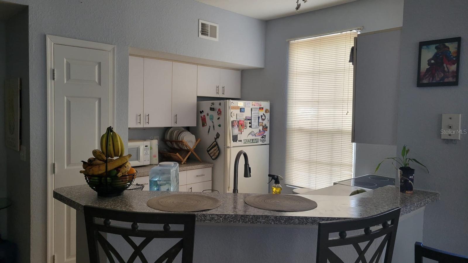 Image 4 of 6 For 6316 Raleigh Street 401