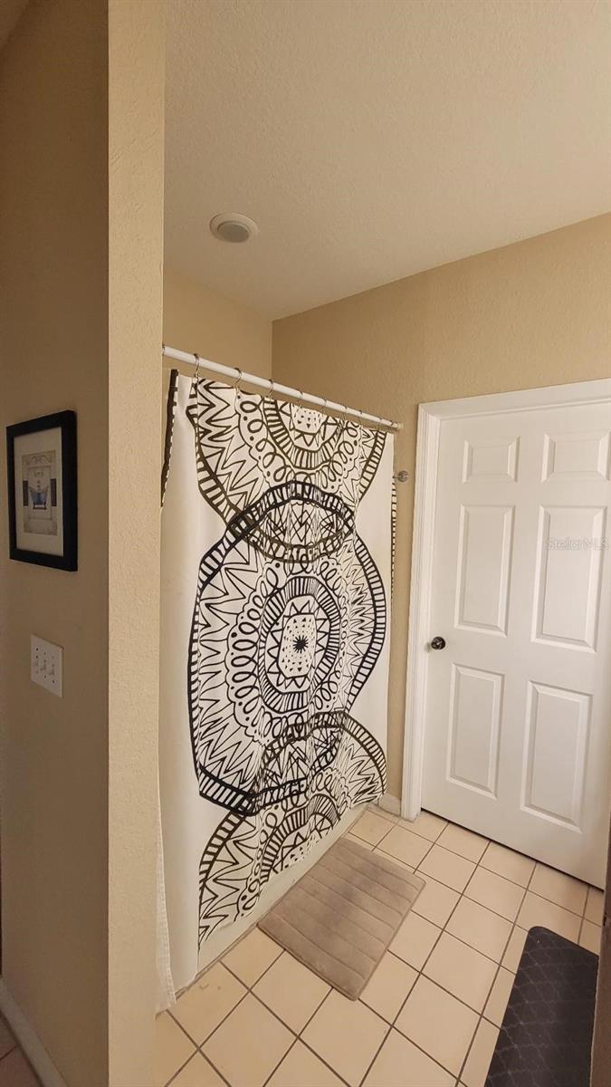 Image 6 of 6 For 6316 Raleigh Street 401