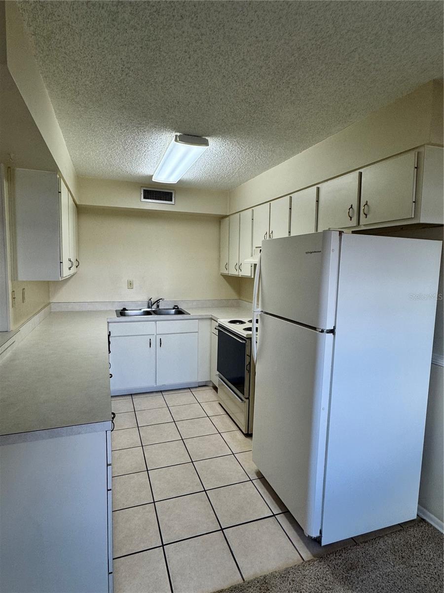 Image 4 of 20 For 2885 Osceola Avenue C4